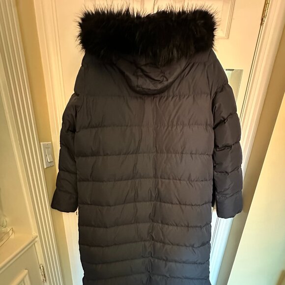 SUPER WARM LAND'S END DOWN COAT - Picture 4 of 7